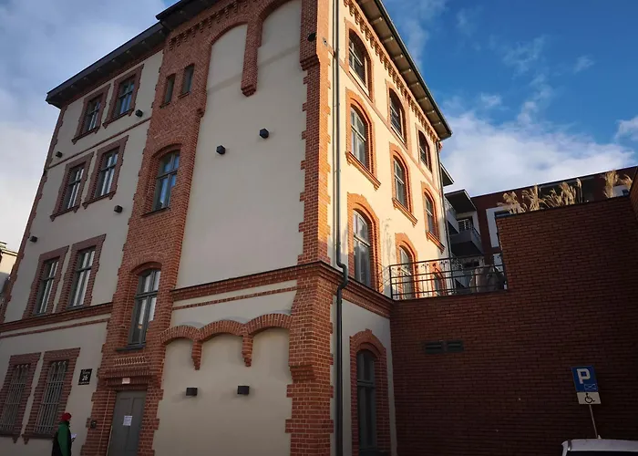 Kameralny Nowy Apartament W Centrum Miasta, Duzy Parking, Fv, Luksusowo Wyposazony, Ps5, Balkon, Klimatyzacja, Taras, Winda, Wyposazona Kuchnia